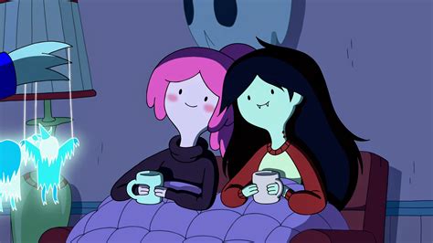 do princess bubblegum and marceline date|marceline and princess bubblegum kiss.